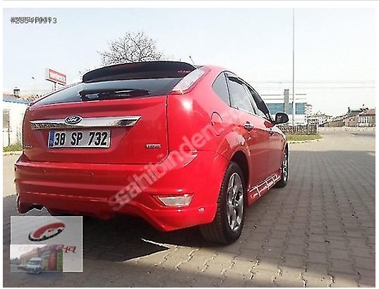 Ford Focus Arka Karlık Tampon Eki Boyalı - Fiberglass