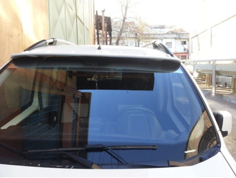 Fiat Fiorino 2008+ Ön Cam Güneşlik Fiberglass