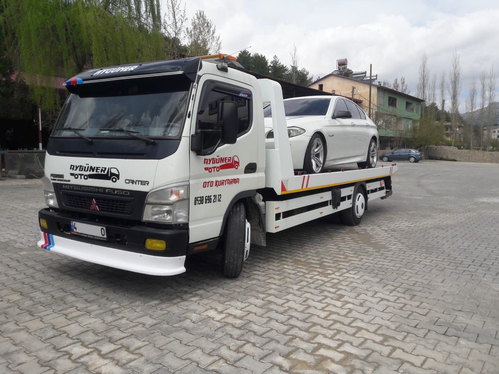 Isuzu Ön Karlık Düz Model Plastik - Plastik