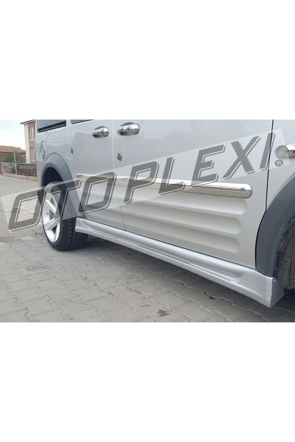 Ford Connect Yan Marşpiyel Takım Düz Plastik Marşpiyel Set Yan Ekler Gümüş Gri Boyalı 2002-2014