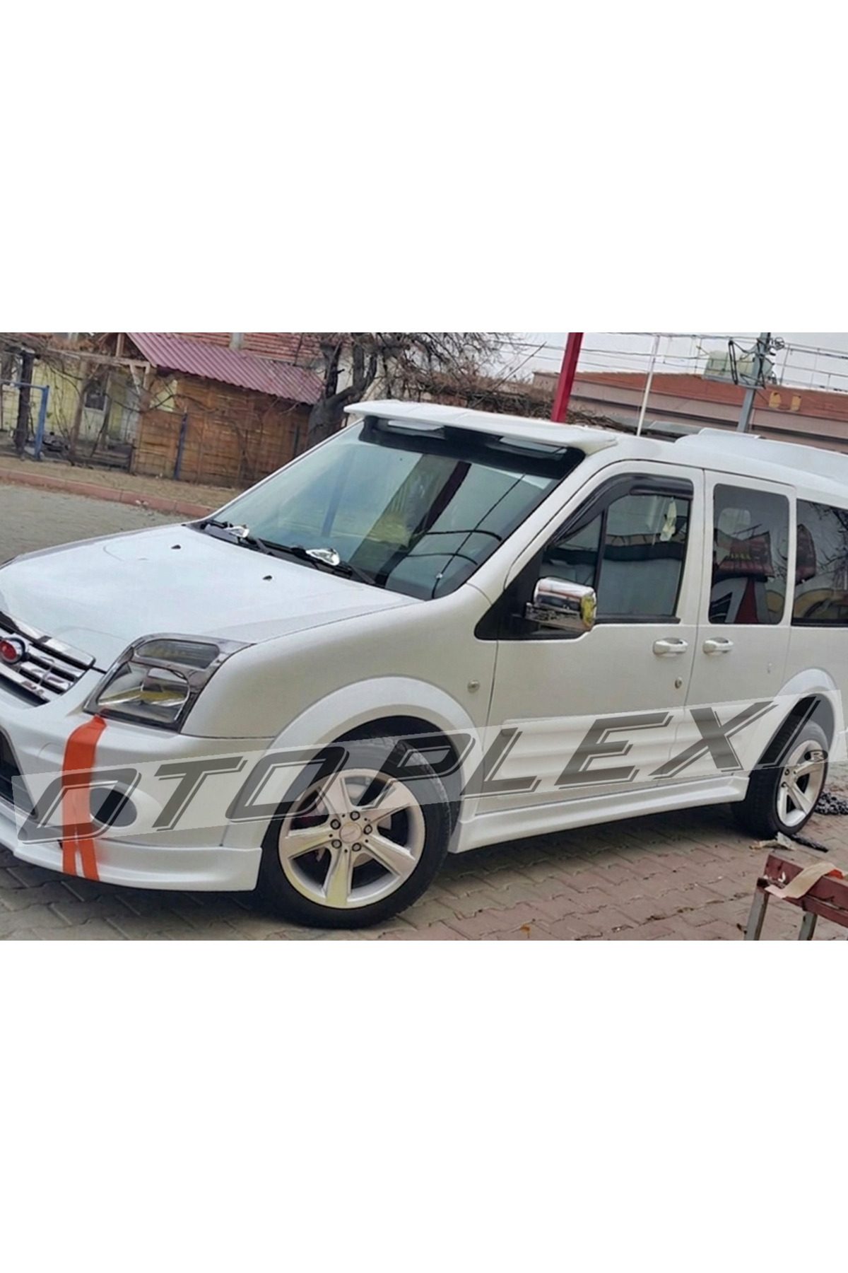 Ford Connect Yan Marşpiyel Takım Düz Plastik Marşpiyel Set Yan Ekler Buz Beyaz 2010-2014