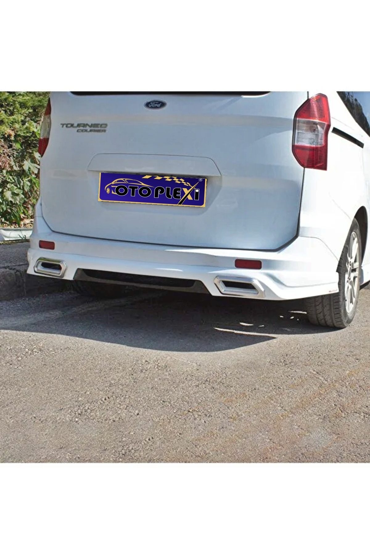 Ford Courier Arka Karlık Arka Tampon Eki Boyasız 2014-2023 - Plastik